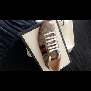 Gucci sneakers